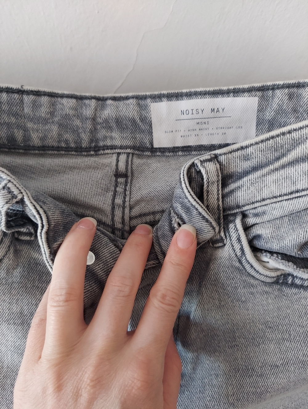 Noisy May Light Gray High-Rise Women’s Jeans